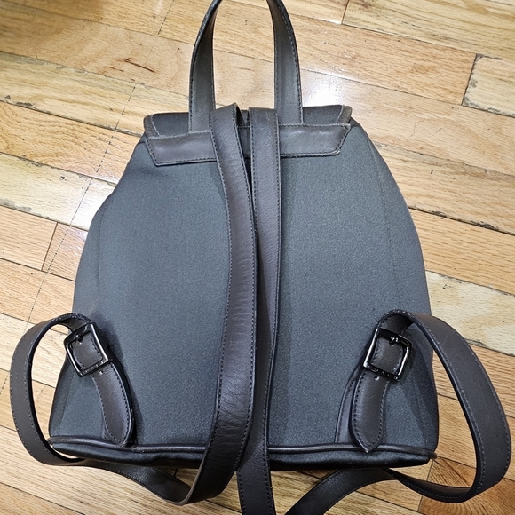 VINTAGE COACH Neoprene Backpack - Picture 7 of 16